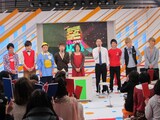「あほやねん!すきやねん!」月曜日。MCジャルジャル、プリマ旦那が出演中。「勝ち抜き笑リング」ではソーセージとアインヘッドが対戦。