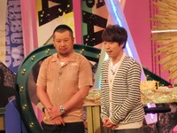 「Shibuya Deep A」MCのロンドンブーツ1号2号・田村淳とケンドーコバヤシ。