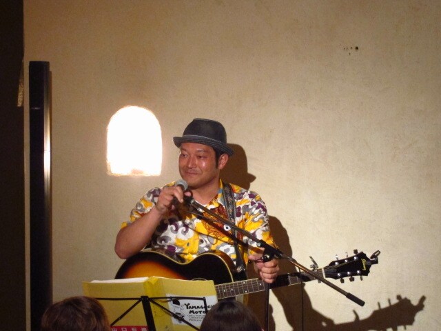 「吉本興業創業100周年企画 ぐっさんの全国縦断100ヶ所ライヴ ～歌と笑いのひとり旅～」をスタートさせた山口智充。