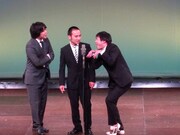 ツッコミのかもめんたる・う大と、ボケのトップリード和賀、オジオズ高松のトリオ漫才。「友達の作り方」というテーマでう大がいじり倒された。