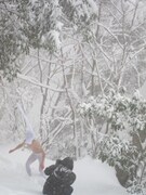 6月12日から26日まで、東京・下北沢HIBOU HIBOUにて行われる「ハブ展」の撮影に挑むBコース・ハブ。