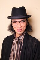 舞台「スピリチュアルな1日」に出演する片桐仁。