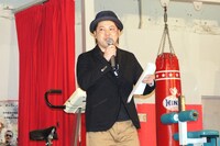 イベントで司会を務めた星野卓也。