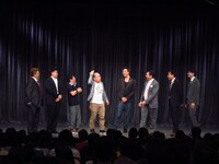 林のハゲを楽しそうにいじる漫才師たち。