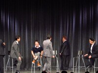 伊達のスーツの生地とルミネの舞台の生地が一緒。