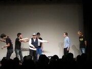 くじらのファンだというスパローズの後輩・にじむピンク島津。幼い見た目にも関わらず趣味はセンター街でのナンパ。