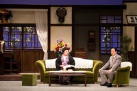 「吉本百年物語」5月公演「キミとボクから始まった」(c)吉本興業