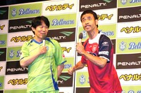 ヒデ（左）のプレゼンに、ときおりギャグを挟むワッキー（右）。