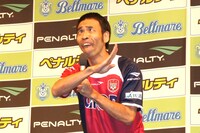 「Jリーグおもろいビーヨヨヨーン！」と顔芸で会見を締めたワッキー。