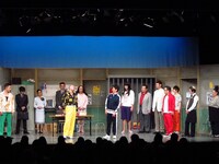 新喜劇では欠かせないチンピラ役で会場を沸かすRG。