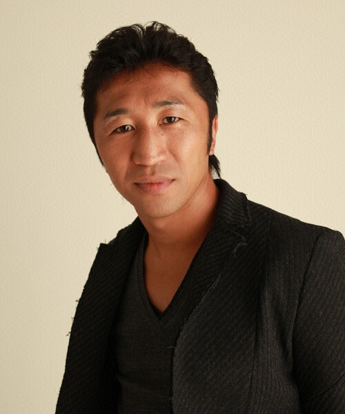 解説の内藤大助。