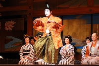 1幕1場「バカ殿様」。