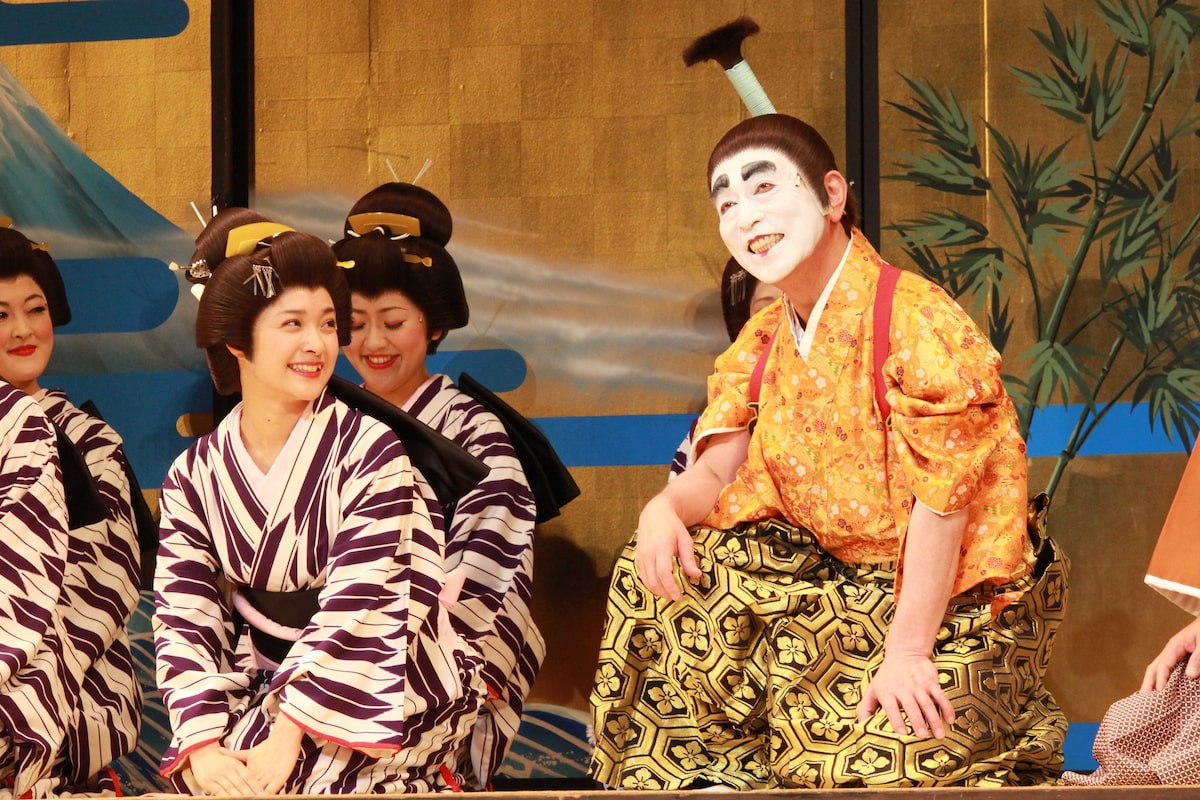 1幕1場「バカ殿様」。 - 志村けん＆いしのようこコンビ完全復活