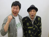 7月22日に新宿・ルミネtheよしもとにて「熱闘ストロング」を行うアームストロング。