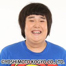 音楽情報番組「スぺシャエリア」に進行役（天の声）としてレギュラー出演するガリガリガリクソン。