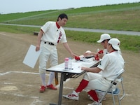 上田義塾新メンバートライアウトの様子。「上田ちゃんネル」(c)テレビ朝日