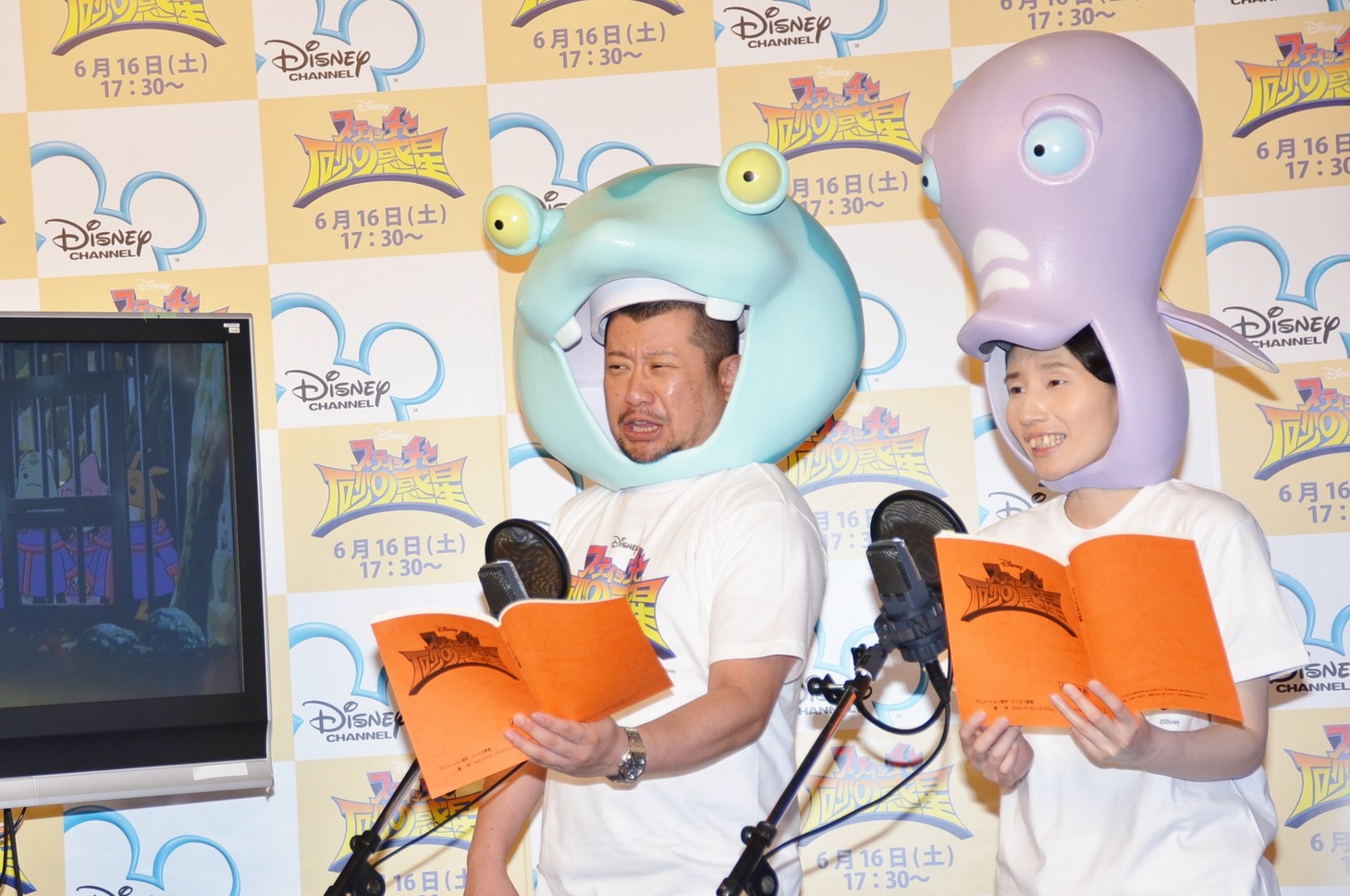 公開アフレコの様子。