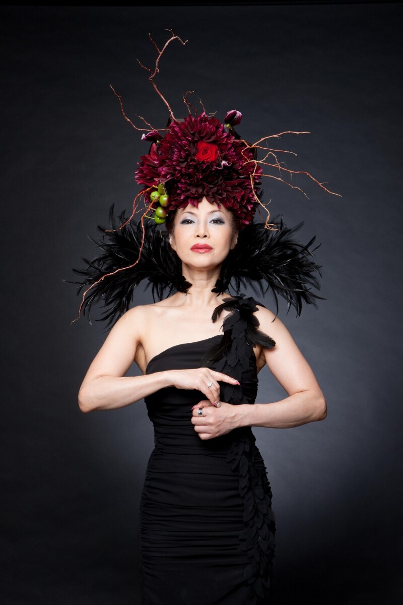 映画「スノーホワイト」の特別バージョンのポスターに起用されたシルク。(c)2012 UNIVERSAL STUDIOS.