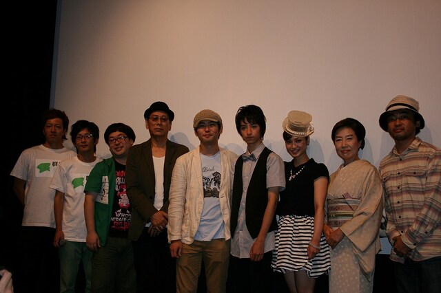 東京・ヒューマントラストシネマ渋谷にて行われた映画「からっぽ」初日舞台挨拶。