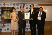 フォトセッションの一場面。