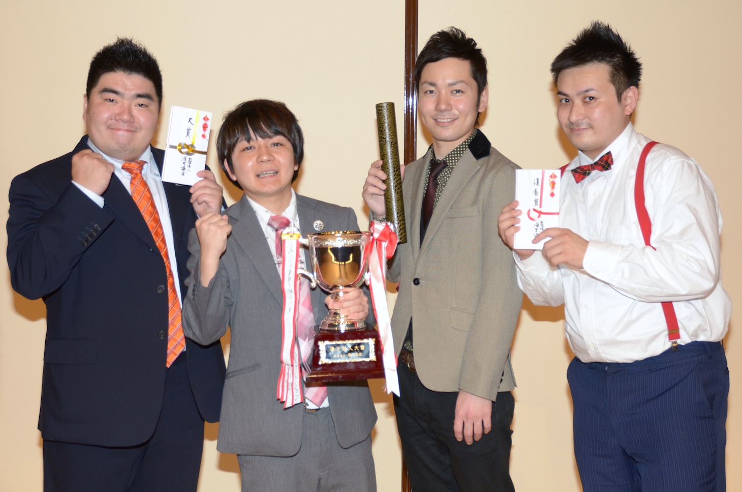 カントリーズ（左）とブルーセレブ（右）。