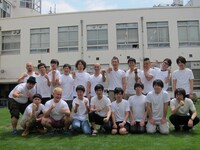 佐久間一行リーダーの「面白いおじさん達」。