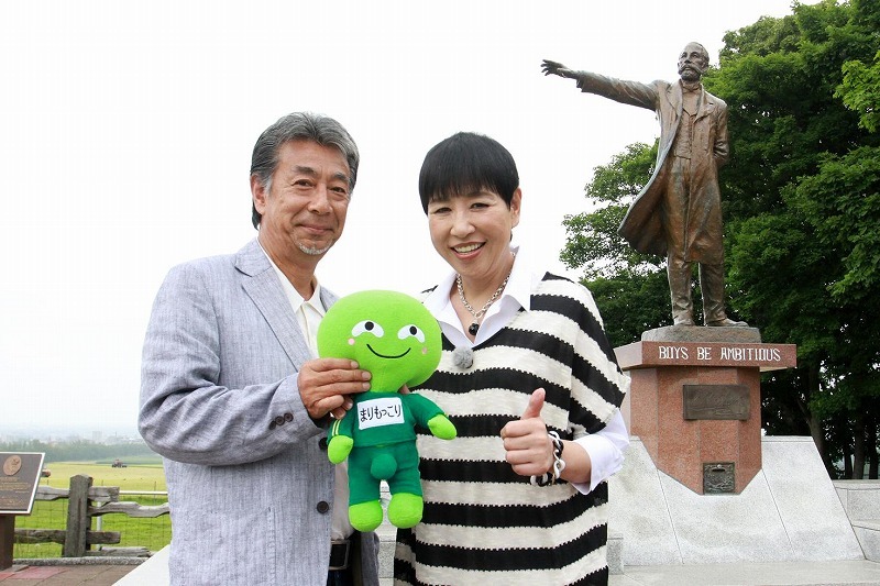 7月28日に第2弾が放送される「和田アキ子のニッポン爆笑珍道中!! 高田マネージャー付き」。写真は第1弾の様子。（c）中京テレビ