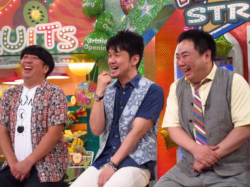 「日村・土田・塚地の爆笑TEPPANストリート」（NHK総合）会見の模様。