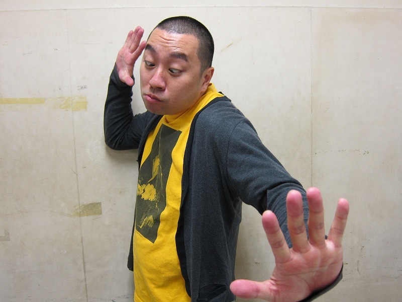 7月16日（月・祝）に、新宿・ルミネtheよしもとにてあるあるイベント「RGが120分あるある歌いつづけ、それを浅越ゴエが120分実況解説する会」を開催するレイザーラモンRG。