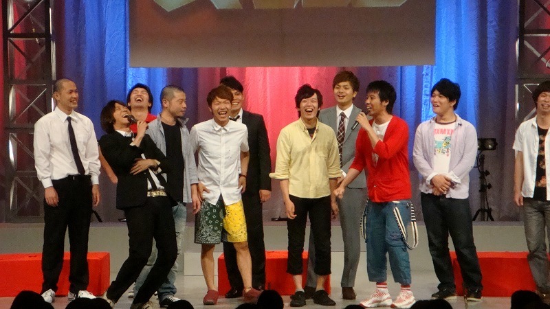 大阪・5upよしもとにて開催された「ゼロメンチャレンジ」。(c)吉本興業