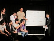 入江軍団の後輩たちから相談を受ける入江。すべて後輩力で見事解決。