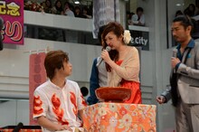 スパイク小川に「クズ！」となじられる尾形。