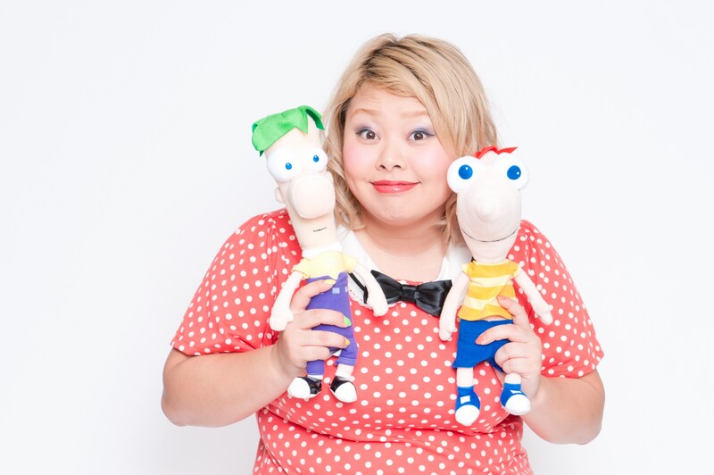 「フィニアスとファーブのトークしまショー」に出演する渡辺直美。(c)Disney