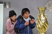 映画「幸運の壺 Good Fortune」のワンシーン。(c)2011 日本テレビ / 吉本興業