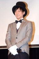 イモト宣伝部長の“執事”コン・テユ。