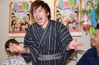 カレーの辛さを全身でアピールするりんたろー。