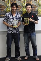 「月光ノ仮面」DVD発売記念ミーツ＆グリーティングスに登場した、監督・脚本・主演の板尾創路脚本などを担当した増本庄一郎。(c)吉本興業