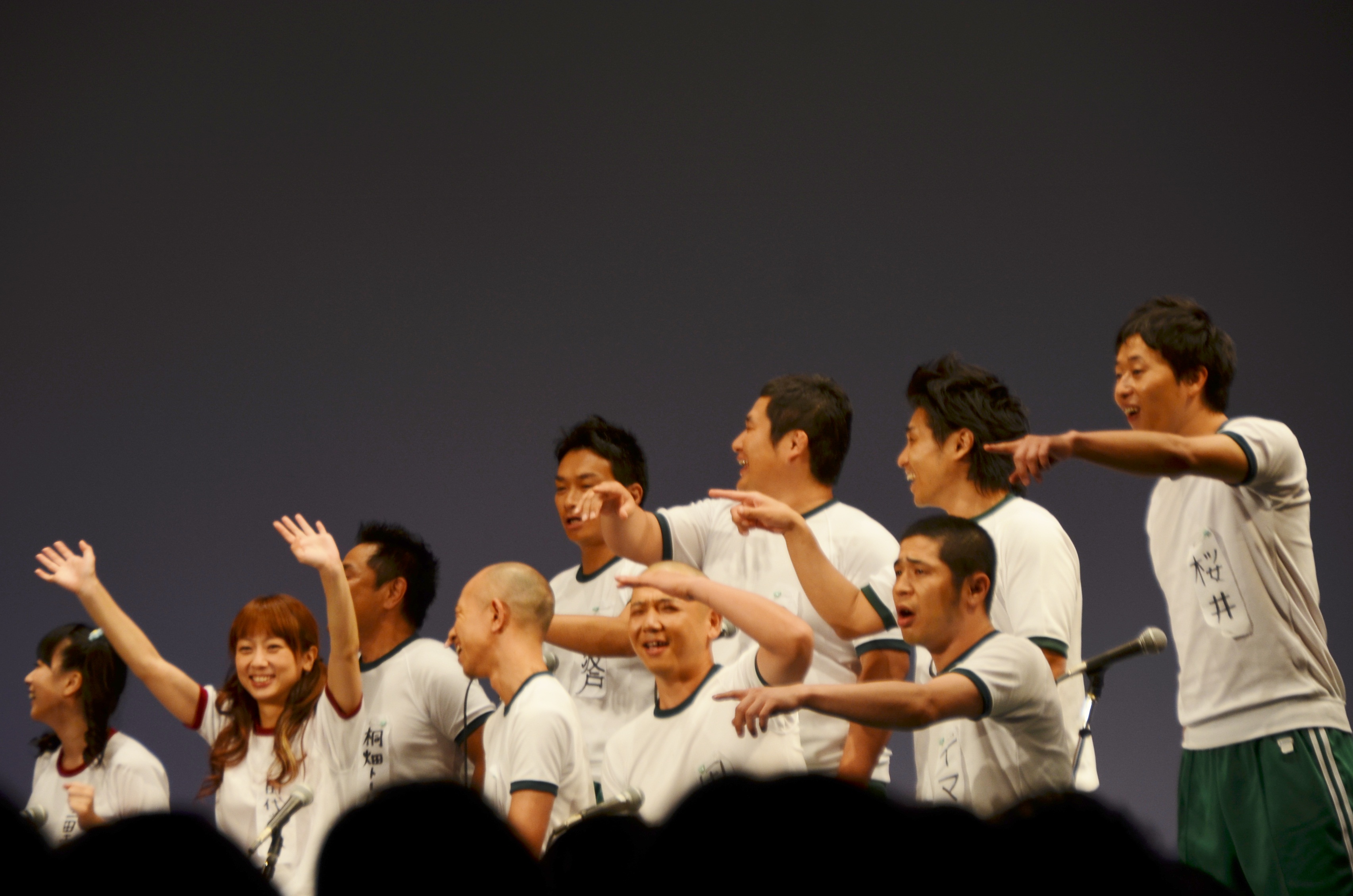 DVD「伊集院光のばらえてぃー」に出演してきた芸人や女性タレント達。