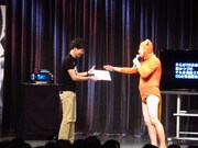 「エアコン」をリクエストし、長らく待った末にあるある色紙をもらった観客。色紙にはあるあるとともに「ぴちょんくんから」と添えられた。