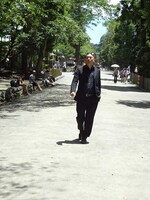 鶴岡八幡宮に降り立ったスターRG。