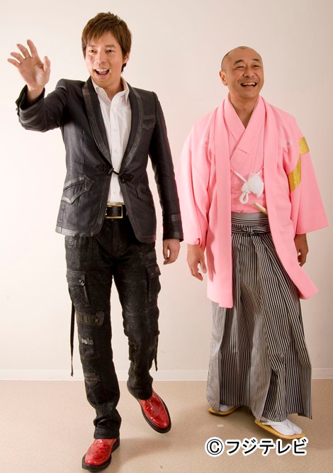 「爆生レッドカーペット」MCの今田耕司（左）と高橋克実（右）。(c)フジテレビ