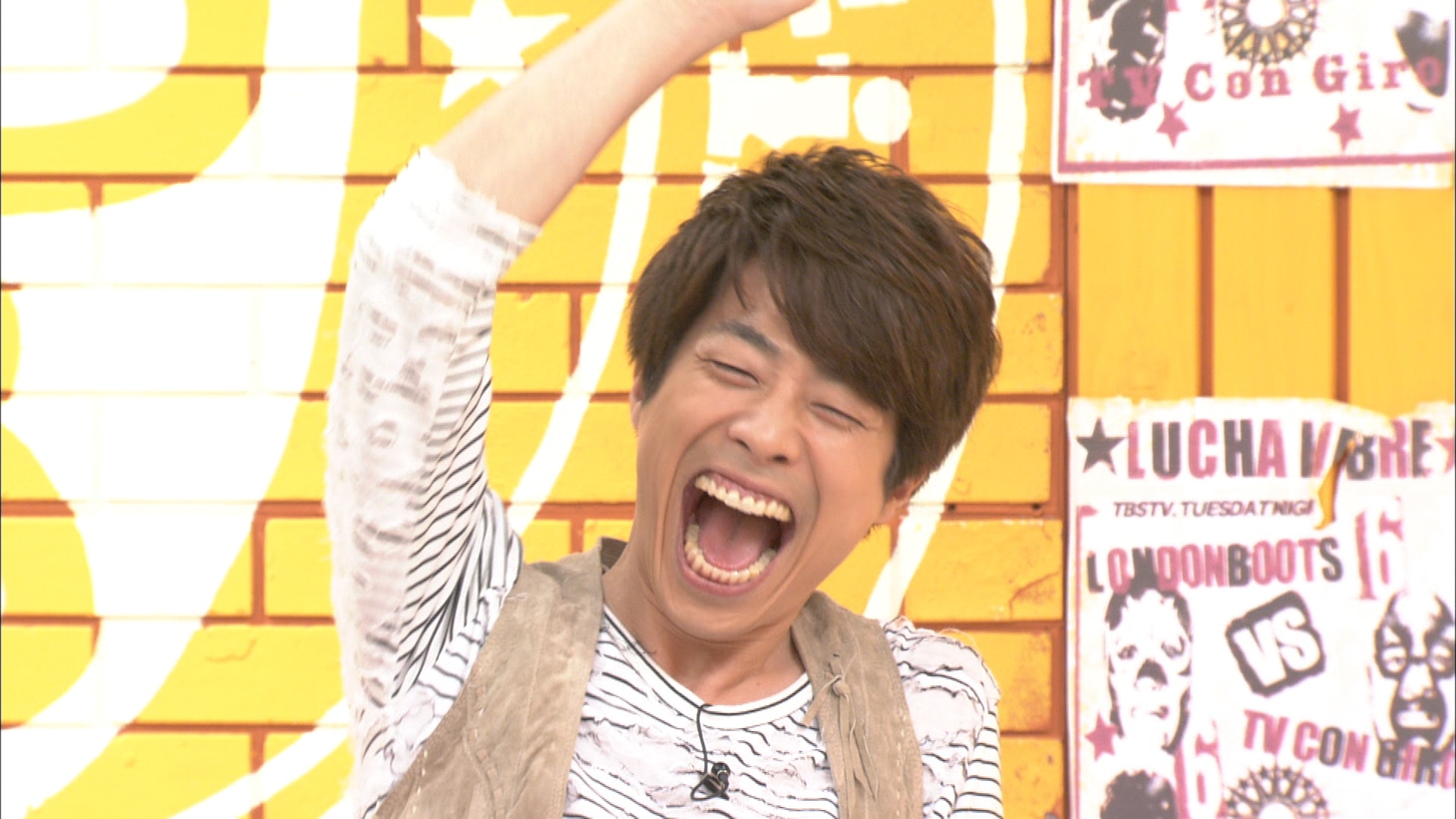 MCのロンドンブーツ1号2号・田村淳。(c)TBS