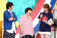 チキチキジョニーのトークの様子。石原（中央）が三田アナ（右）に対抗意識を剥き出しにした。