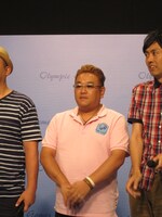 会見中もツッコミに追われた伊達。