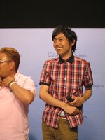 「人の台本でやる機会もなかなかない。ほんとに楽しい」と語ったアンガールズ田中。