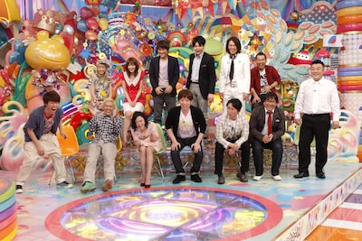 「アメトーーク！」DVD、vol.22収録の「ロンドンハーツ芸人」。(c)2012 テレビ朝日