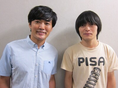 「共感百景」司会の劇団ひとりと第4回最優秀賞の大橋裕之。