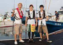 「ロンブー亮のGO！GO！釣りごはん」（CSフジテレビONE スポーツ・バラエティ）の収録を行ったロンドンブーツ1号2号・田村亮、ドランクドラゴン鈴木、キングオブコメディ高橋（左から）。