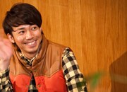 竹中直人が監督を務める最新映画「R-18文学賞 vol.1 自縄自縛の私」に出演することが決定したピース綾部。(c)吉本興業