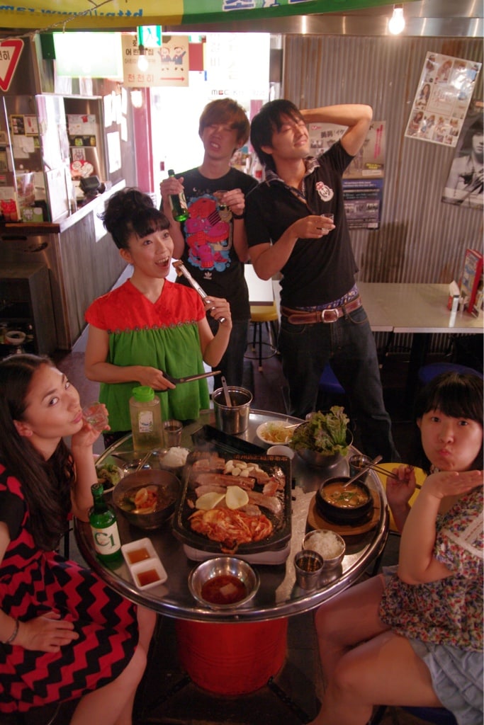 よしもと韓国大好き芸人ユニットが釜山で韓国語ライブ開催 お笑いナタリー